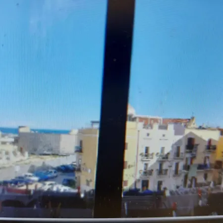 Апартаменты Second Floor No Elevator