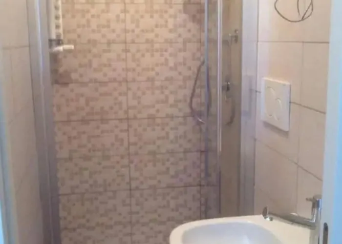 Second Floor No Elevator Bari